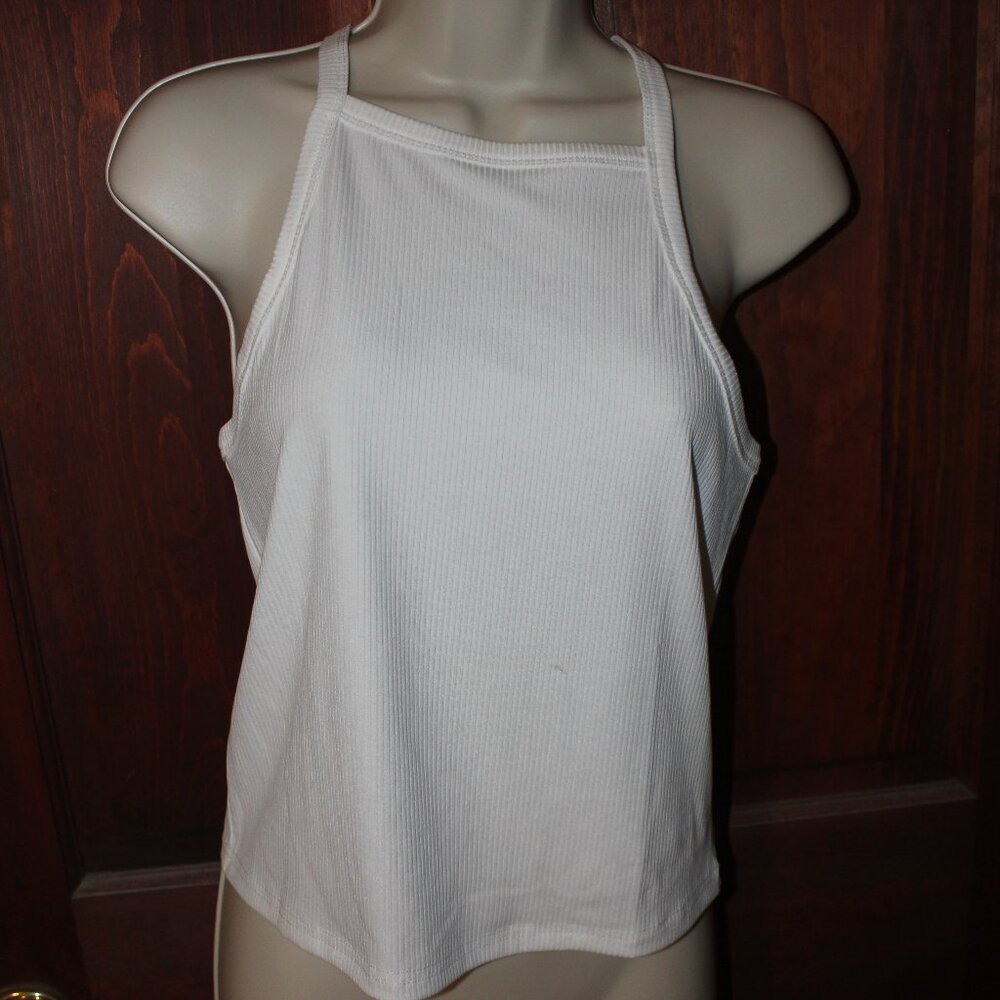 NWT - Cropped "Y" Back Ribbed Tank